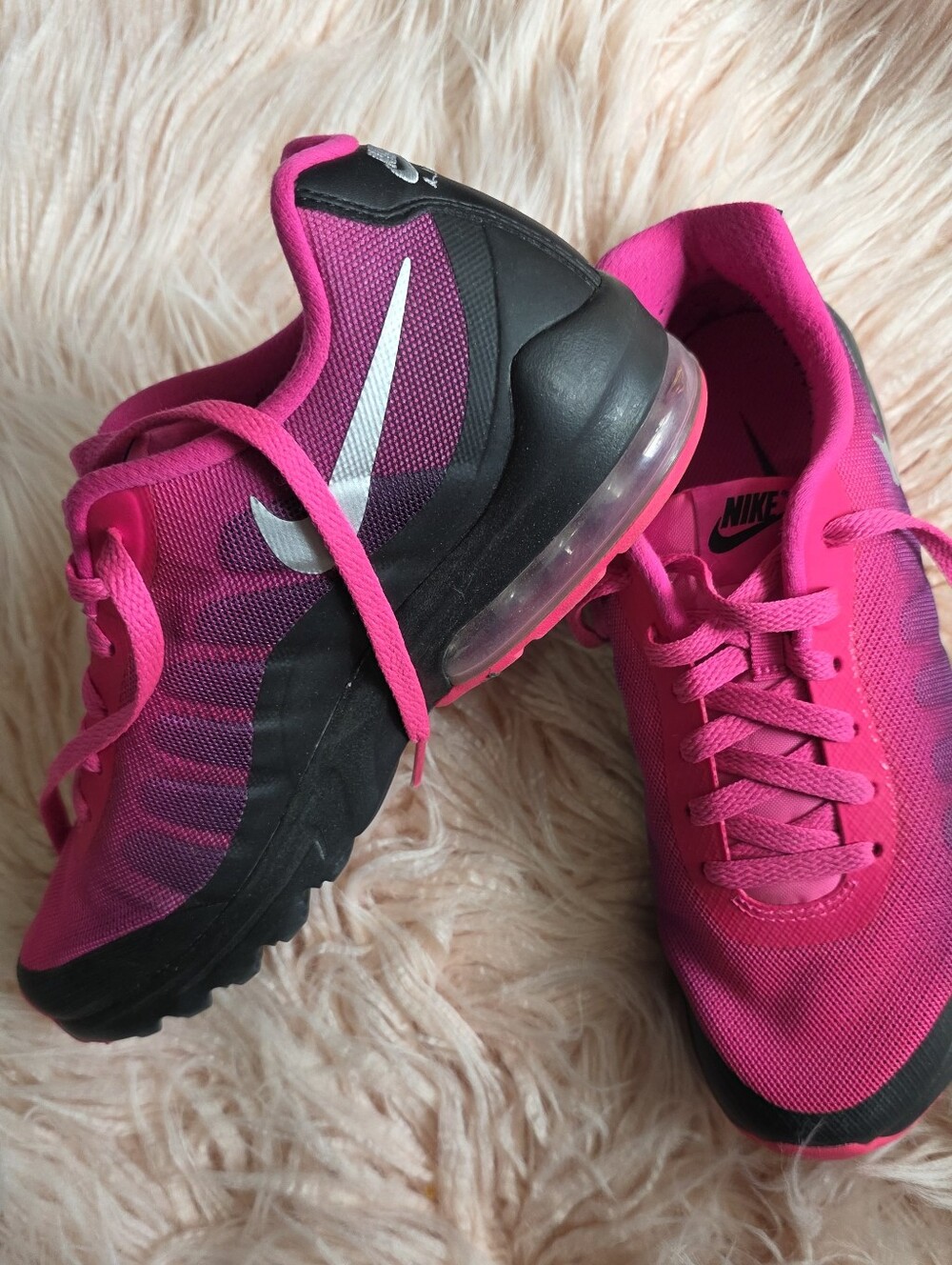 Nike Air Max Invigor